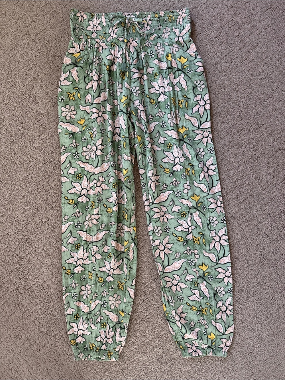 American Eagle Outfitters Green Floral Drawstring Joggers